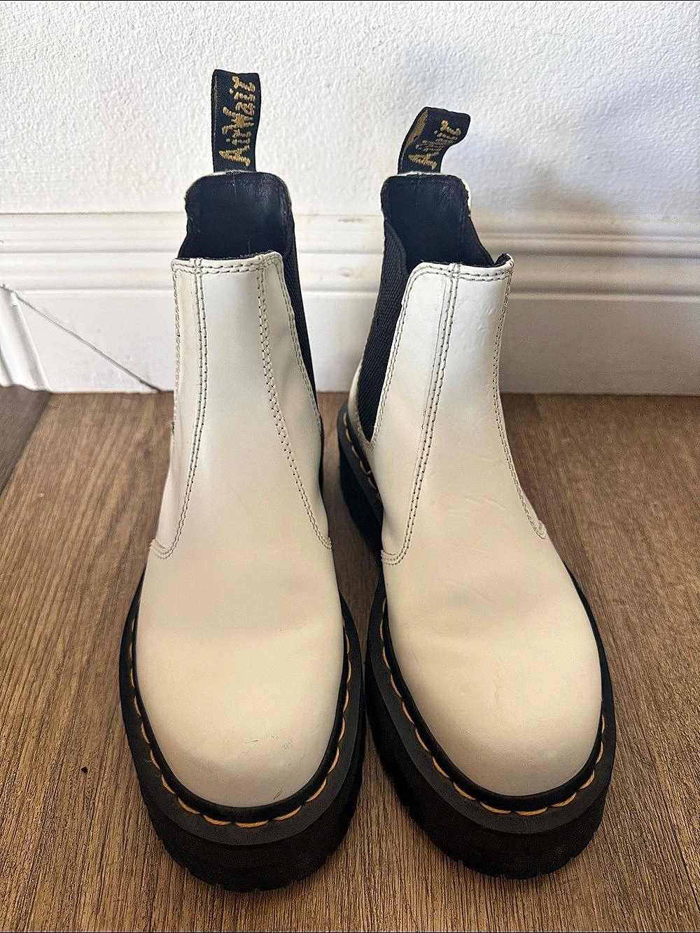 Dr. Martens 2976 Quad Smooth Leather Platform Chelsea Boots White & Black